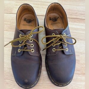 Dr. Martens Men’s Size 10 Dark Brown w/ Air Cushioned Sole